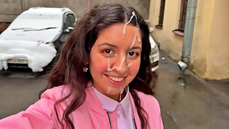 Sex With A Cute Student Cumshot On Her Face
