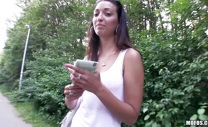 Public Pickups Euro Girl Cheats On Her Boyfriend Casey Jordan