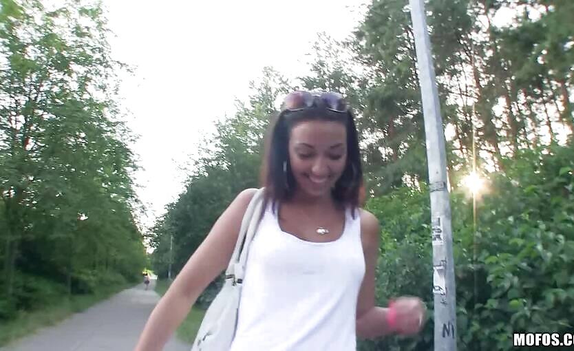 Public Pickups Euro Girl Cheats On Her Boyfriend Casey Jordan