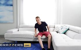 Brazzers Young Boy Fucks Hot Whore Luna Star