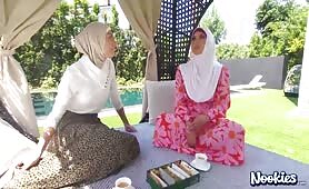 Sophia Leone And Aubry Babcock HIJAB Sex NOOKIES