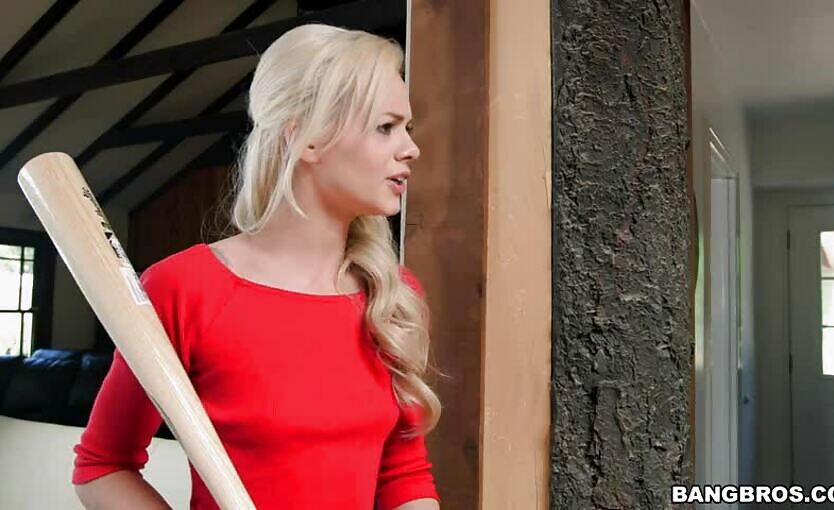 Elsa Jean Young Blonde Gets Fucked By Thief During Robbery