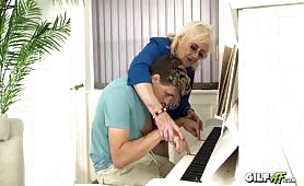 69 Year Old GRANY Claire Knight Hardcore Sex GILFAF.com