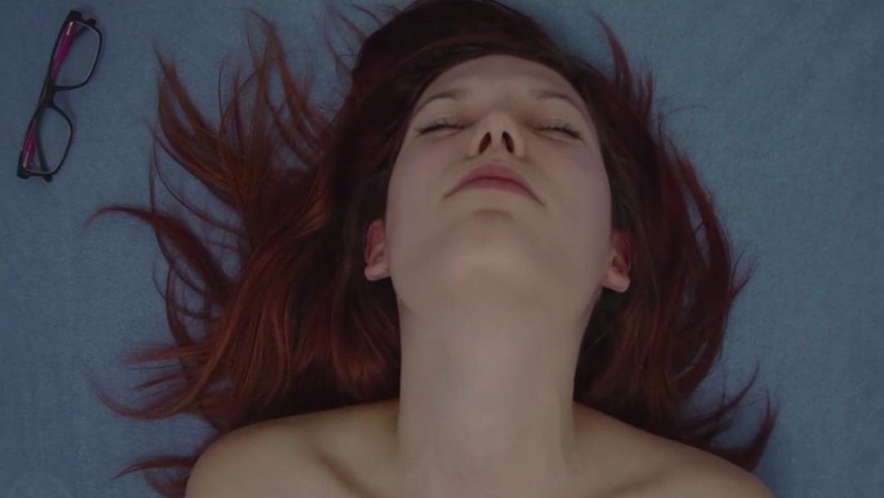 Czech Orgasm Young Czech Babe With Glasses Plays Herself