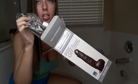 Mature Amateur Is Testing Her New Toy