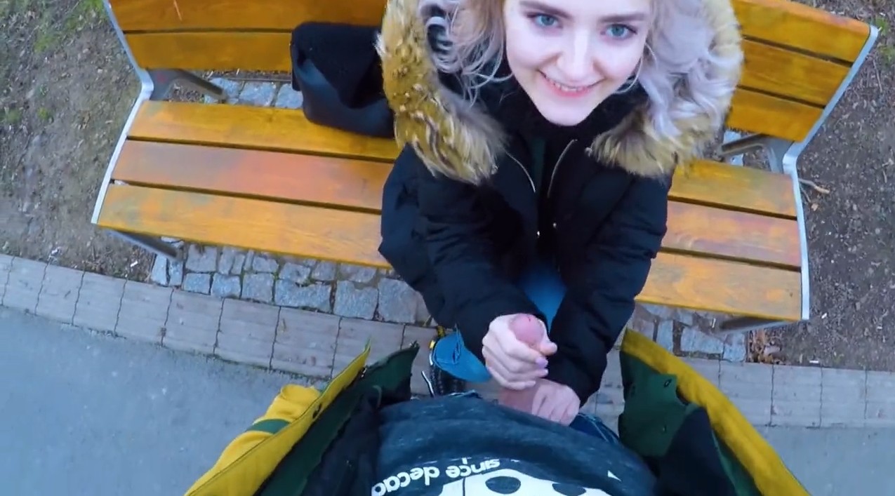 Eva Elfie Gives Him Great Blowjob In Public Park