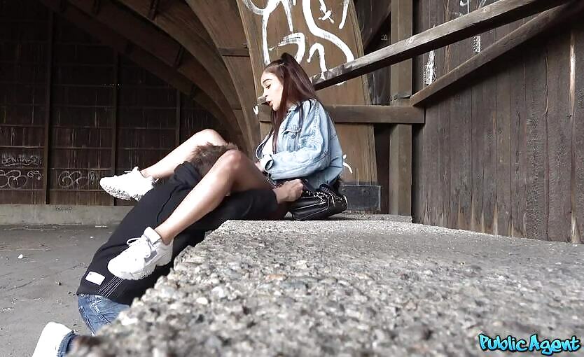 Public Agent Young Teen Public Fuck For Money