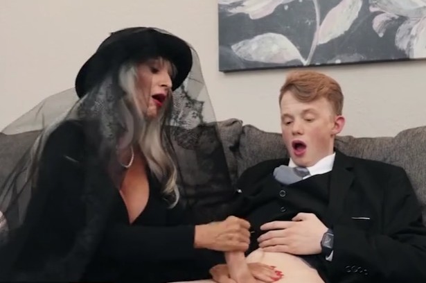 Brazzers A Granny Widow Fucks With A Young Boy At A Funeral