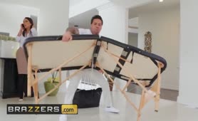 Brazzers Lela Star Gets Fucked By Maseur