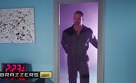 Brazzers Horny Milf Alessandra Jane Gets Huge Cock
