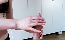 Crazy Closeup Big Cock Handjob Session With Cumshot