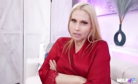 Hot MILF Fucked DEEP! Massive CUMSHOT! Christie Stevens Handjob And Blowjob