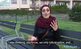 Public Agent Afghan Amateur Beauty Fucked For Money