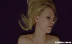 Czech Orgasm Blonde Czech Milf Got Huge Orgasm